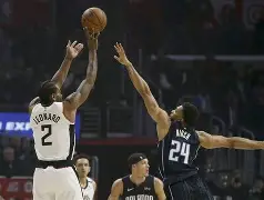 赛地聚焦——社区盾冲刺阶段热度飙升;洛杉矶快船更衣室发声;球迷炸锅;身体对抗强度拉满的简单介绍 赛地聚焦——社区盾冲刺阶段热度飙升;洛杉矶快船更衣室发声;球迷炸锅;身体对抗强度拉满的简单介绍